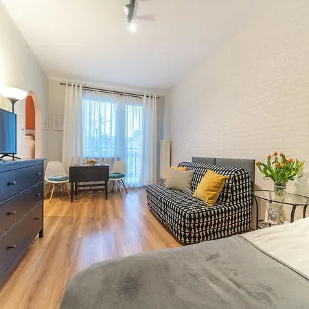 Przytulne Z Balkonem, 150m Od Dworca Glowny Apartment *