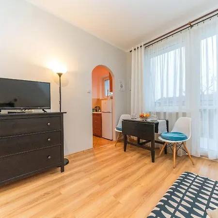 Przytulne Z Balkonem, 150m Od Dworca Glowny Apartment *